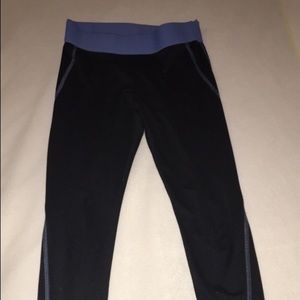 Black and blue leggings